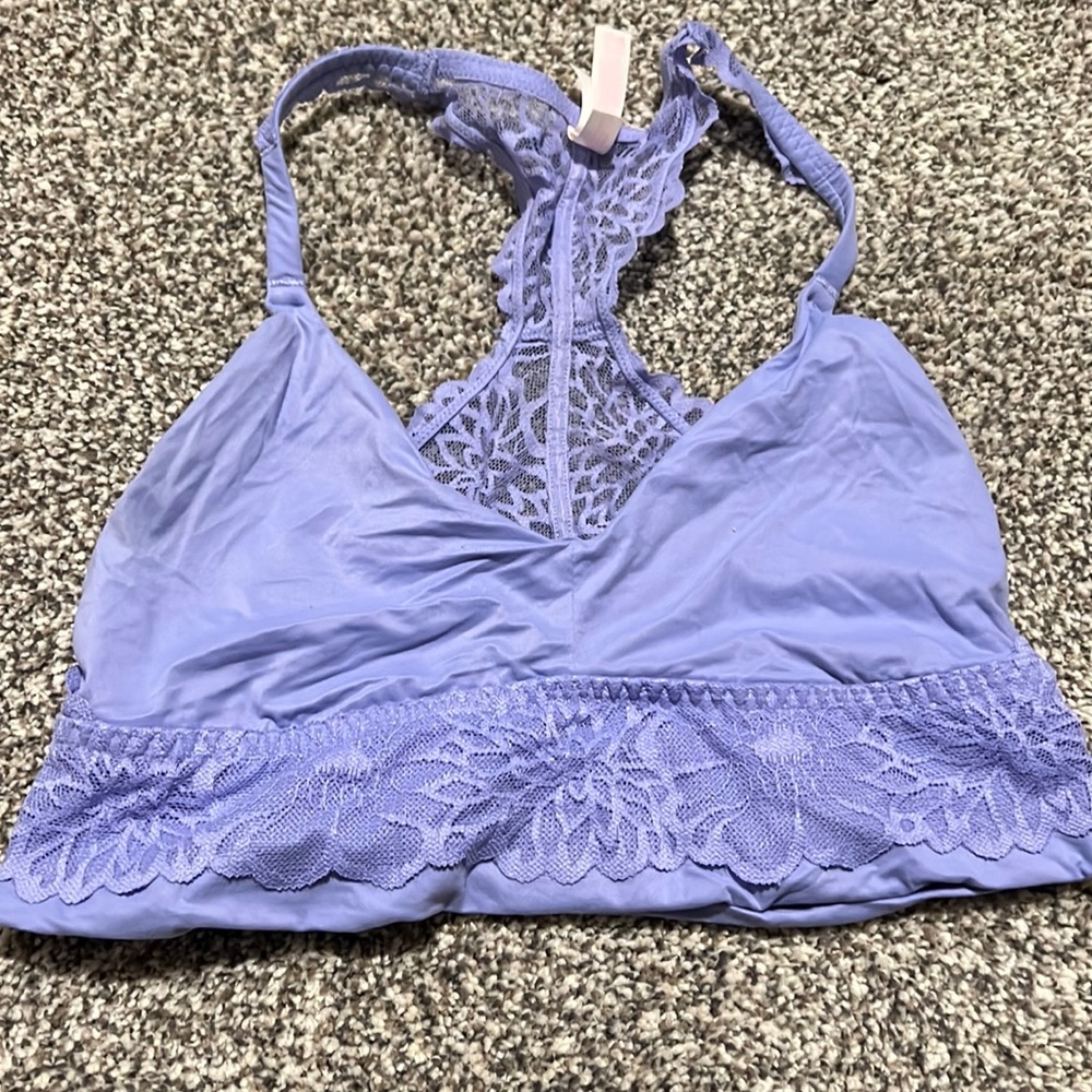 Victoria’s Secret pink bralette